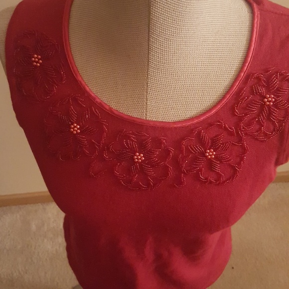 Top - Picture 3 of 7